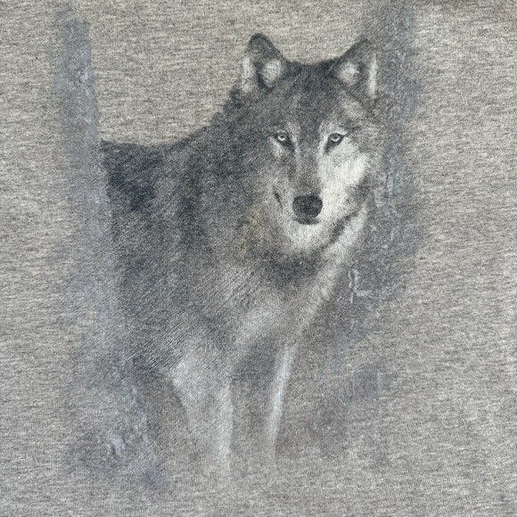 Vintage 90s Wolf Print Single Stitch Made In USA - Picture 4 of 8